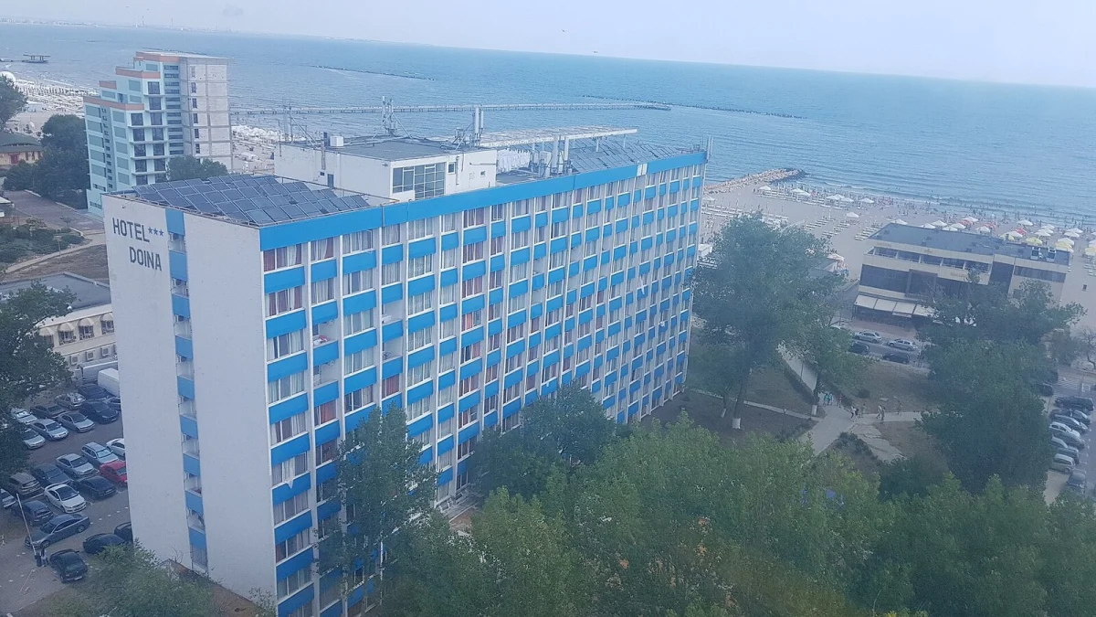 Hoteluri din stațiunea Mamaia și plaja, văzute de la înălțime