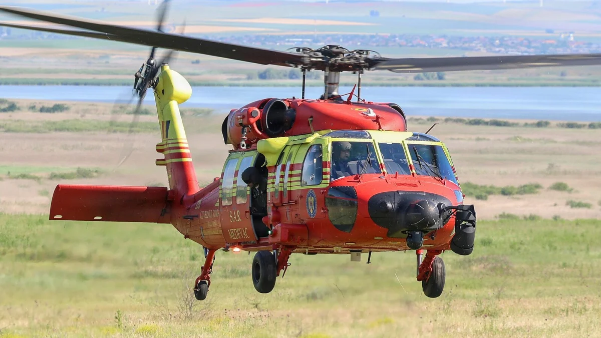 Elicopter Black Hawk al SMURD în zbor, la un exercițiu din iunie 2026, la Babadag